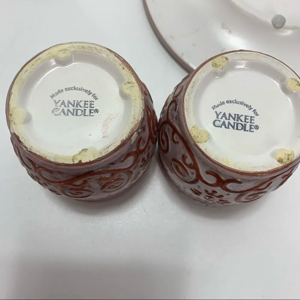 Ceramic Pair of Yankee Candle tea light holders